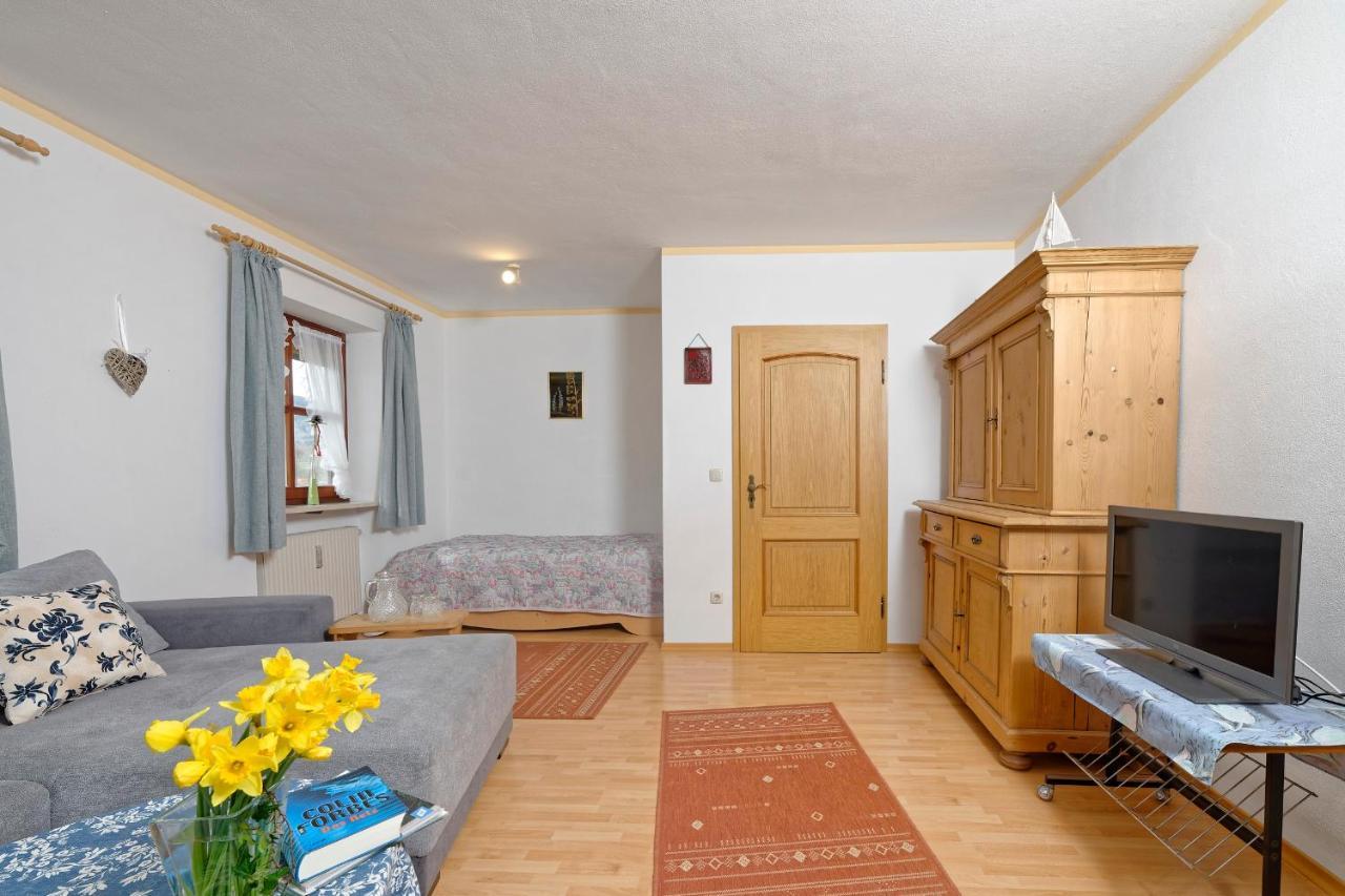 Gaestehaus Koyerbauer Boardinghouse Aschau im Chiemgau Ngoại thất bức ảnh